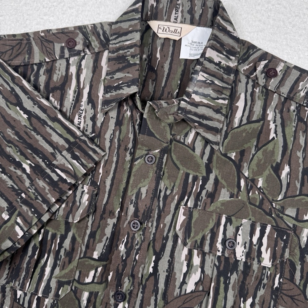 Vintage Walls Mens Large Regular Realtree Camo Button Up Shirt Made in USA